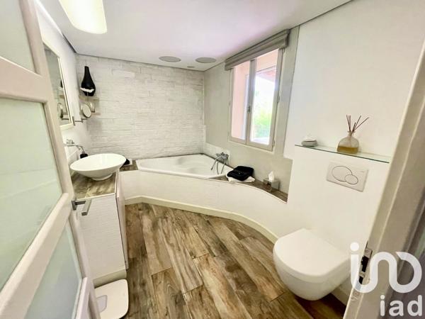 Maison à vendre 6 pièces 191 m² Grasse