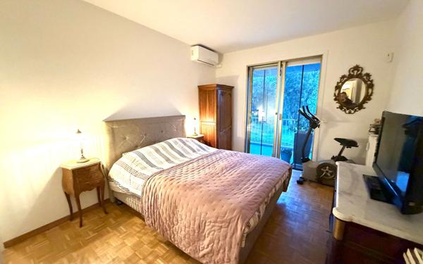 Appartement à vendre    4 pièces • 100 m2 Cagnes-sur-Mer