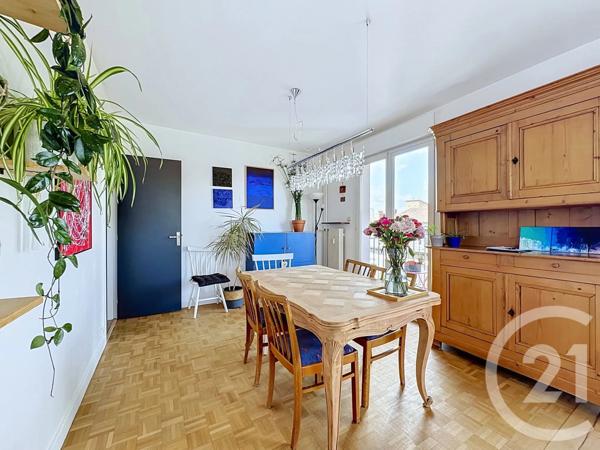 Appartement F4 à vendre  4 pièces - 93,93 m 2   BELFORT  - 90