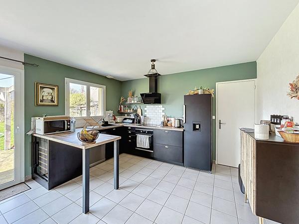 Maison de plain pied 4 chambres avec combles aménageables