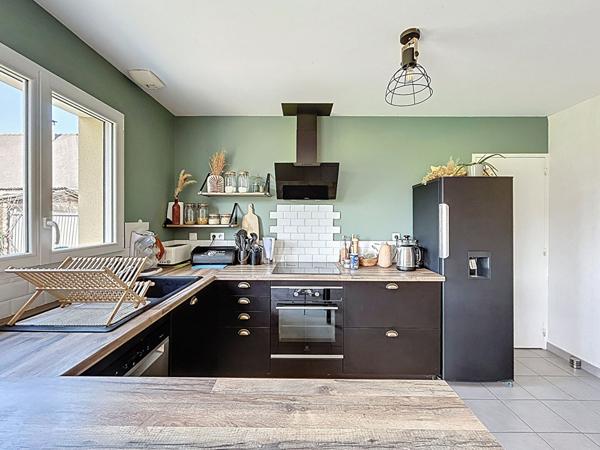 Maison de plain pied 4 chambres avec combles aménageables