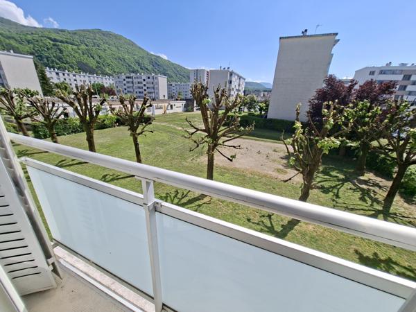 Appartement 3 pièce(s) 2 chambre(s) 49 m²