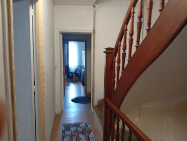 Maison à vendre 6 pièces (09)