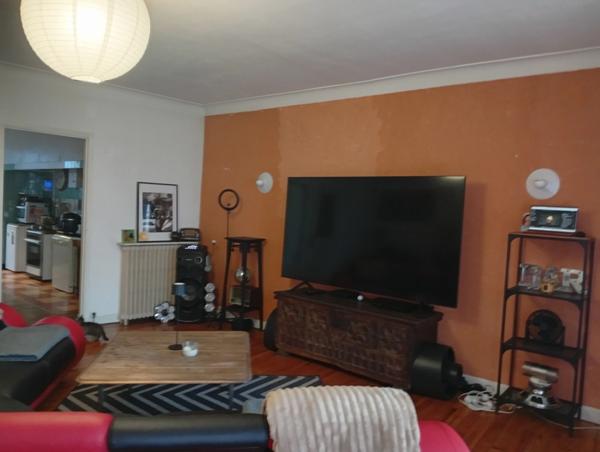 Maison à vendre 6 pièces (09)