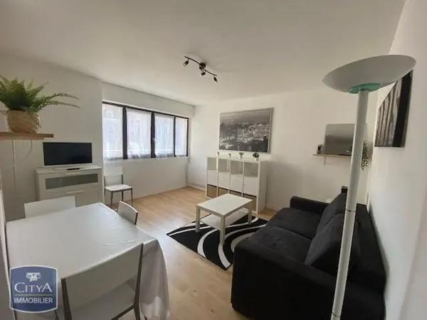 Appartement à louer 1 pièce 28.75m² Châteauroux (36000)