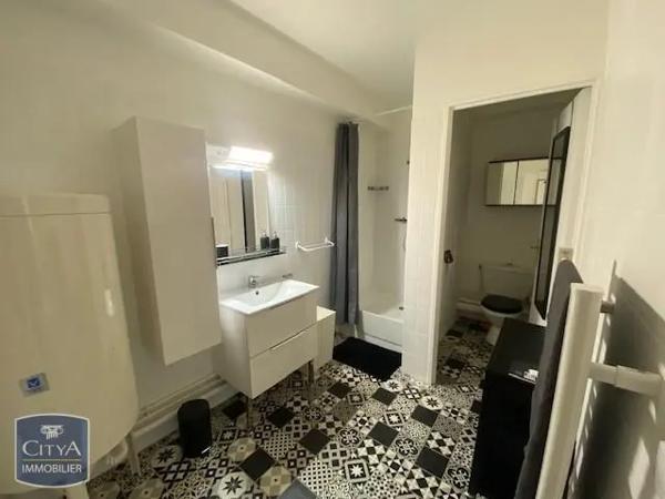 Appartement à louer 1 pièce 28.75m² Châteauroux (36000)