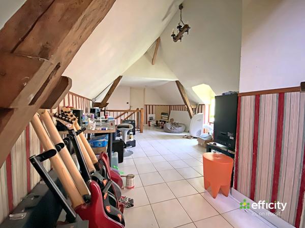 Immeuble 6 pièces - 136 m²