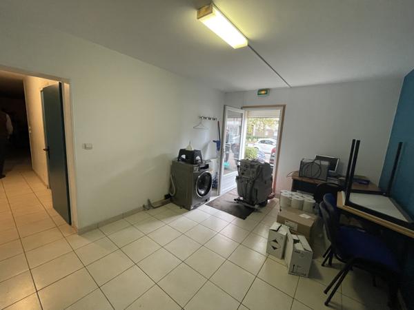 Bureaux à louer à LE PETIT QUEVILLY 76140