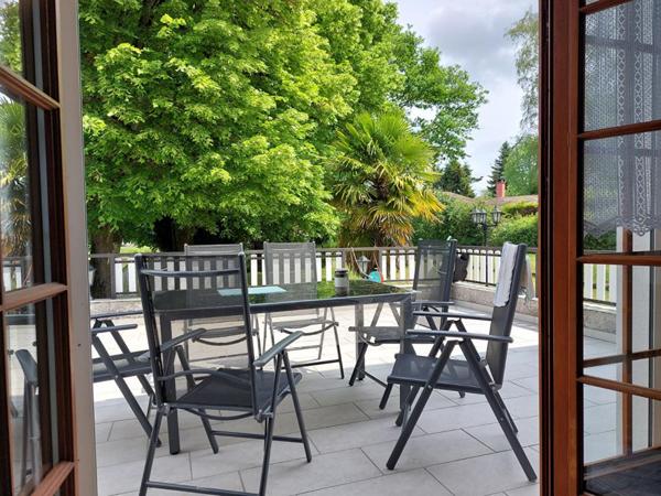 Maison Montceau Les Mines 7 pièce(s) 156 m2