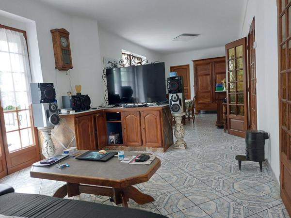 Maison Montceau Les Mines 7 pièce(s) 156 m2