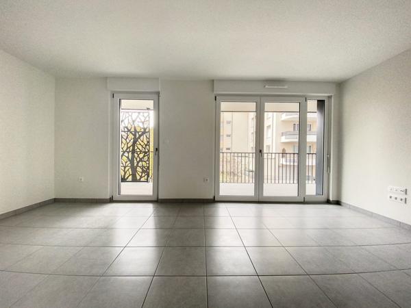 ILLKIRCH - Agréable 3P avec grand balcon