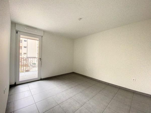 ILLKIRCH - Agréable 3P avec grand balcon