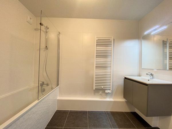 ILLKIRCH - Agréable 3P avec grand balcon