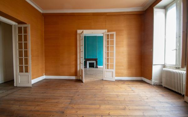 Appartement à vendre    4 pièces • 130,96 m2 Pau