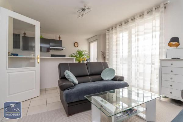 Appartement à louer 2 pièces 48.24m² Chalon-sur-Saône (71100)