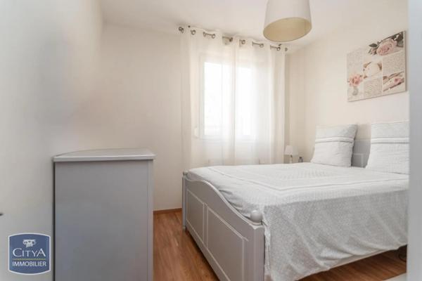 Appartement à louer 2 pièces 48.24m² Chalon-sur-Saône (71100)