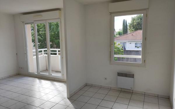 Appartement à vendre    2 pièces •  Pessac