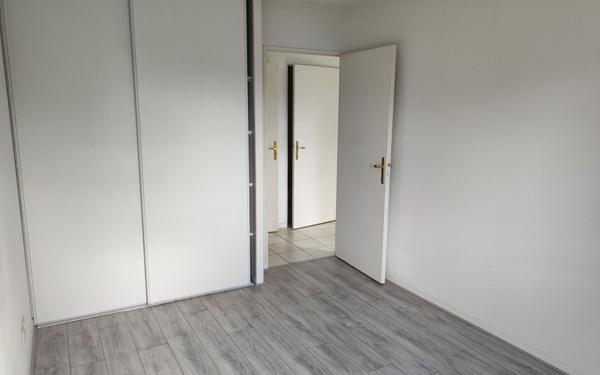 Appartement à vendre    2 pièces •  Pessac