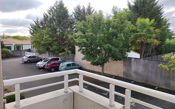 Appartement à vendre    2 pièces •  Pessac