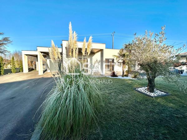 Maison contemporaine 650m2 terrain