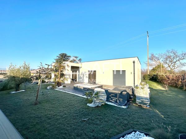Maison contemporaine 650m2 terrain