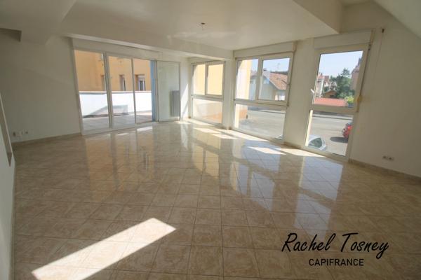 Dpt Territoire de Belfort (90), à vendre BELFORT Appartement T5 avec terrasse et garage !