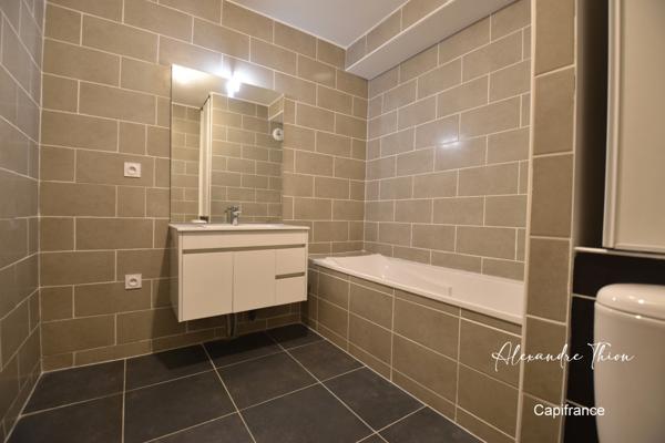 Studio à vendre 1 pièces MEXIMIEUX (01)