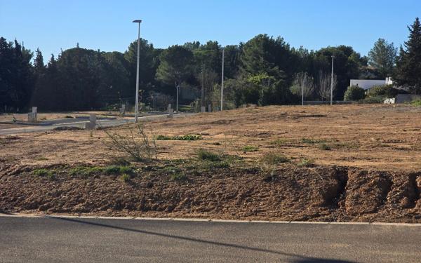 Terrain à vendre    Narbonne