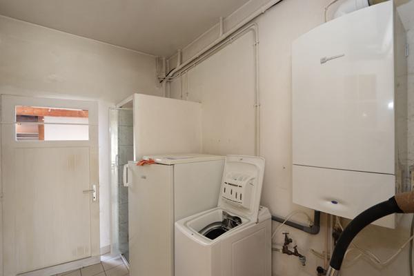 Maison familiale avec fort potentiel, 116 m² de potentiel habitable - Garage/atelier