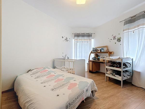 Maison à vendre à Longue Jumelles centre bourg à pied