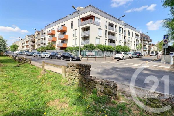 Appartement F4 à vendre  5 pièces - 91,50 m2 VILLEPINTE - 93