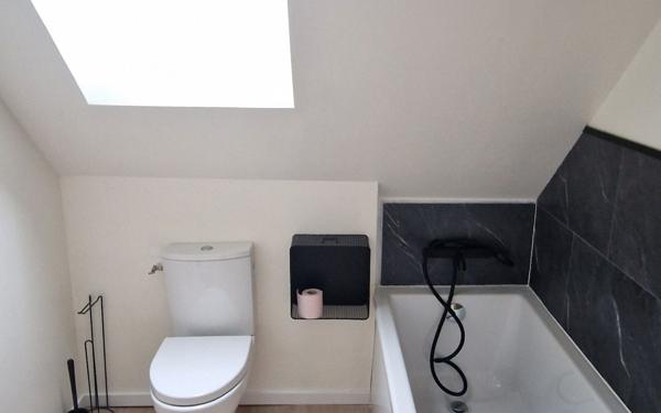 Maison à louer    3 pièces • 89,81 m2 Pont-Melvez