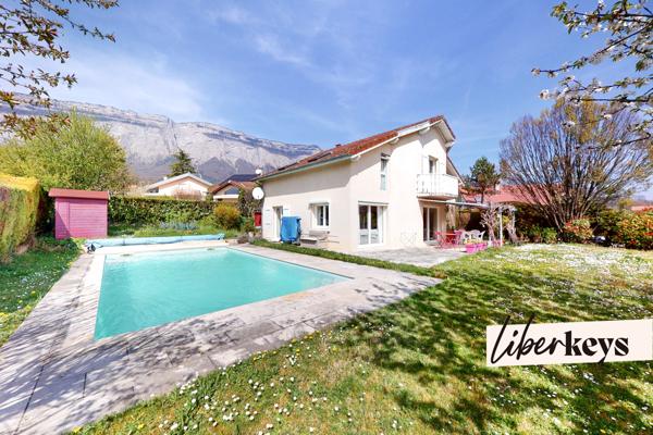 Villa familiale avec piscine, jardin arboré et vue montagnes – 190 m² | Montbonnot-Saint-Martin (secteur Tartaix)