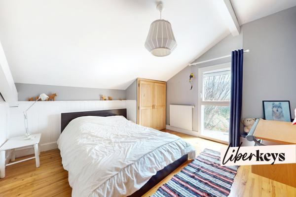Villa familiale avec piscine, jardin arboré et vue montagnes – 190 m² | Montbonnot-Saint-Martin (secteur Tartaix)