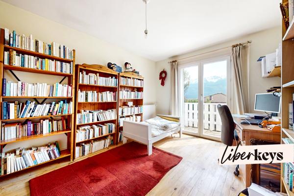 Villa familiale avec piscine, jardin arboré et vue montagnes – 190 m² | Montbonnot-Saint-Martin (secteur Tartaix)