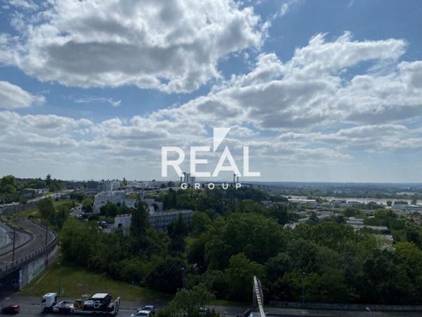 Appartement 3 pièces de 76 m² à louer à Lormont