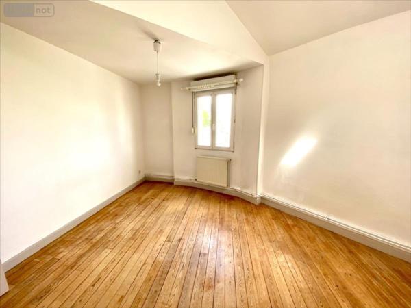 Appartement à louer à Reims dans la Marne (51100), ref : LOCATAGGA3G