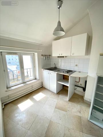Appartement à louer à Reims dans la Marne (51100), ref : LOCATAGGA3G
