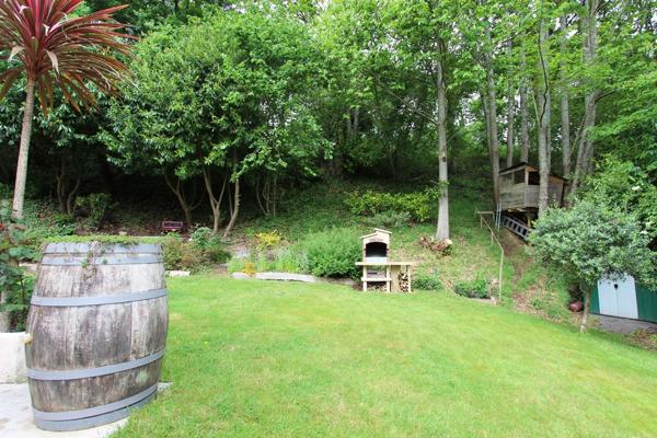 location maison contemporaine trois chambres cadre de verdure Quimper Ouest