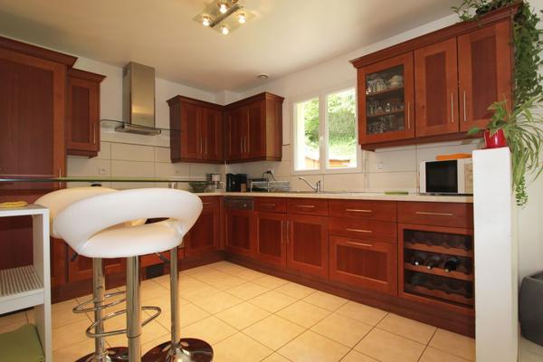 location maison contemporaine trois chambres cadre de verdure Quimper Ouest