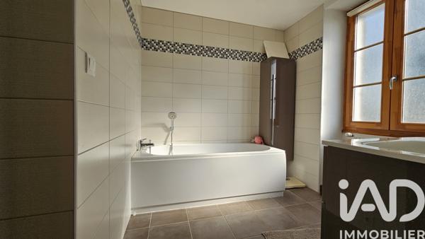 Maison à vendre 6 pièces 199 m² Maurs