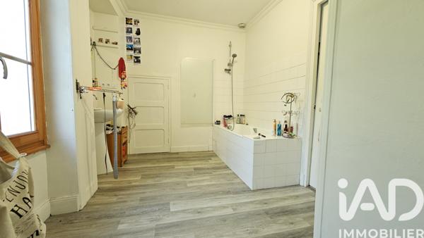 Maison à vendre 6 pièces 199 m² Maurs