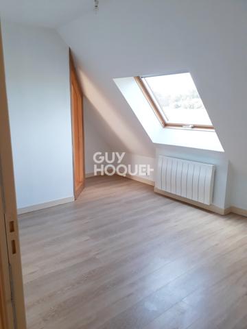 MAISON À LOUER DE 4 PIÈCES DE 130,00 M²