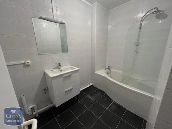 Appartement à louer 3 pièces 66.27m²