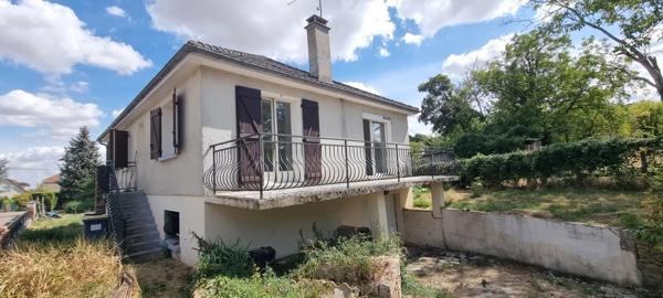 Vente                                                      Maison
                        
                     3 pièces                                         à Pont-sur-Yonne