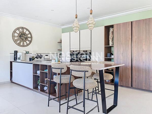 Maison Saint Gilles Croix De Vie 7 pièce(s) 264 m2