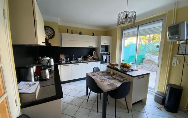 Maison à vendre    6 pièces •  Limoges