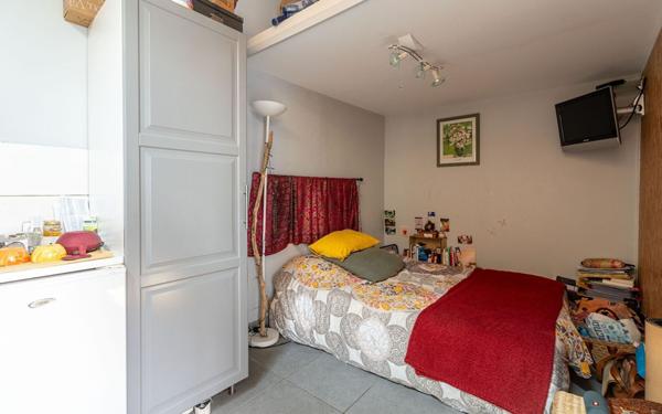 Maison à vendre    7 pièces •  Biscarrosse