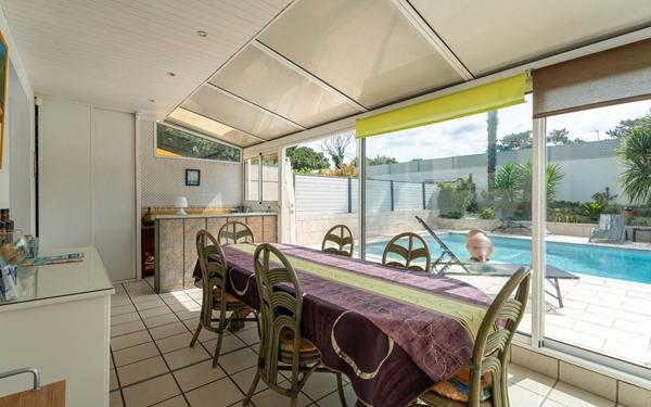 Maison à vendre    7 pièces •  Biscarrosse