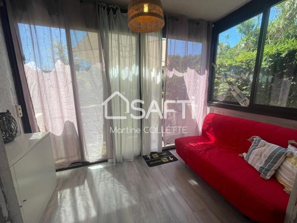 STUDIO  REZ-DE-JARDIN PROCHE MER + UNE PLACE DE PARKING PRIVATIVE